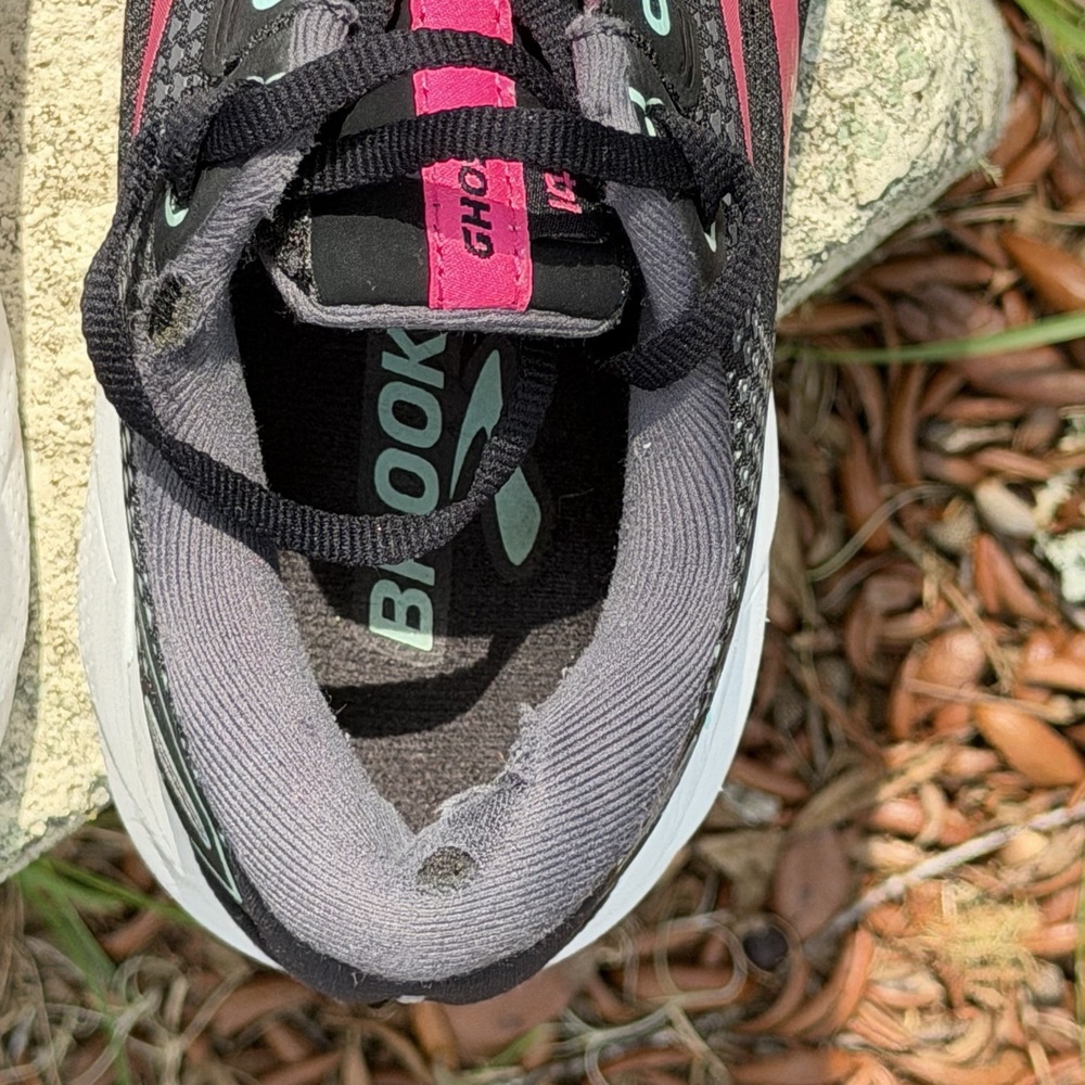 Brooks Ghost 14 Running Shoes Womens Size 9.5 Black Pink Sneakers - Picture 9 of 11
